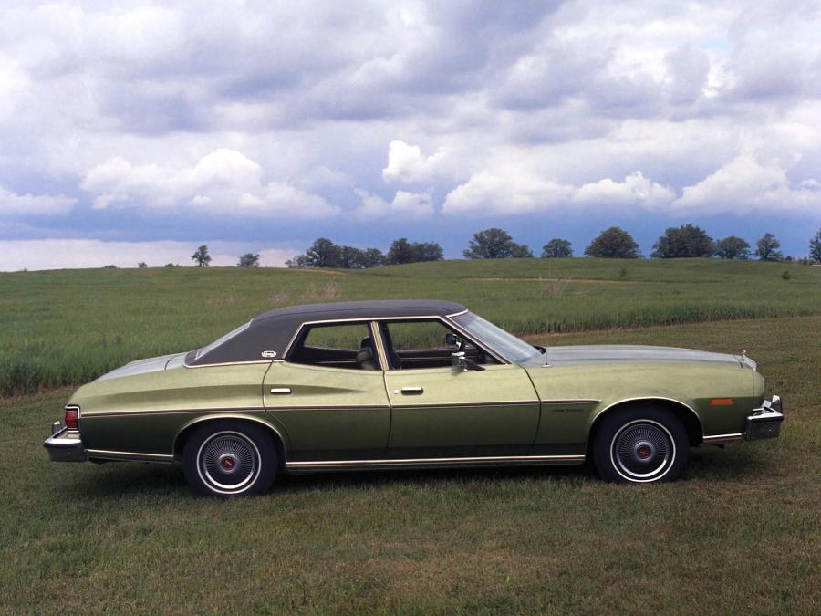  Ford Gran Torino Brougham 4-Door Pillared Hardtop 1976 года  (фото 2 из 2)